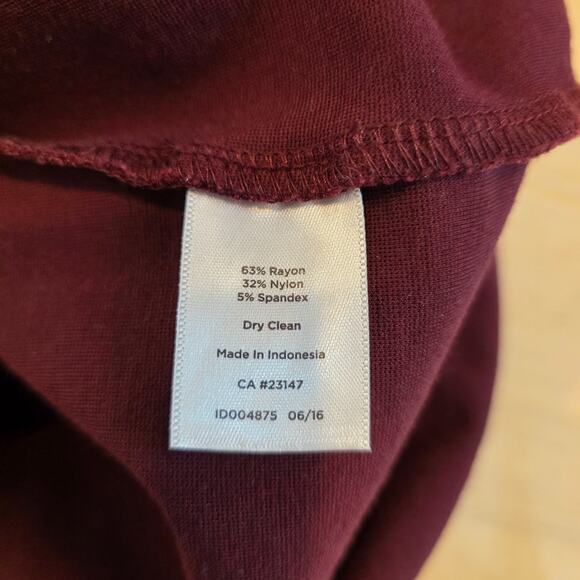 Talbots Peplum Burgundy Dress 3/4 Sleeve Size 16 USA XL - Picture 9 of 9